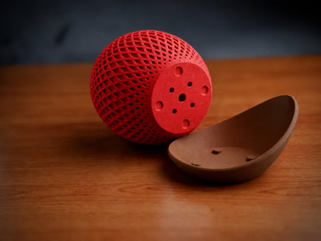 HOBİBAHÇEM 3D Baskı Küre Saksı - Kafes Dokulu İki Parçalı Dekoratif Saksı - Kırmızı-Kahverengi HB006