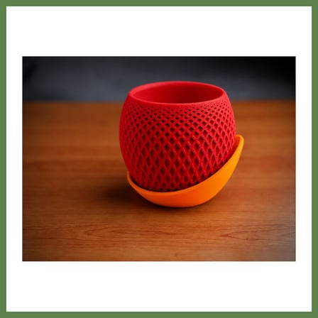HOBİBAHÇEM 3D Baskı Küre Saksı - Kafes Dokulu İki Parçalı Dekoratif Saksı - Kırmızı-Turuncu HB006