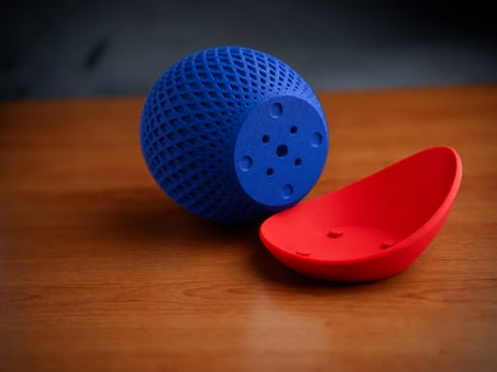 HOBİBAHÇEM 3D Baskı Küre Saksı - Kafes Dokulu İki Parçalı Dekoratif Saksı - Mavi-Kırmızı HB006