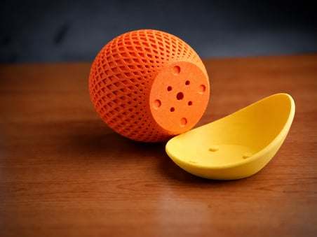 HOBİBAHÇEM 3D Baskı Küre Saksı - Kafes Dokulu İki Parçalı Dekoratif Saksı - Turuncu-Sarı HB006