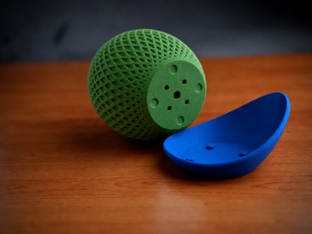 HOBİBAHÇEM 3D Baskı Küre Saksı - Kafes Dokulu İki Parçalı Dekoratif Saksı - Yeşil-Mavi HB006