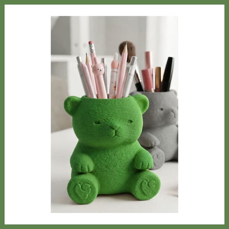 HOBİBAHÇEM 3D Baskı Sevimli Ayıcık Kalemlik - Masaüstü Organizer - Yeşil HB006