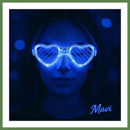 HOBİBAHÇEM Mavi LED Işıklı Kalp Gözlük ? 3 Modlu Parti & Glow Gözlüğü HB006
