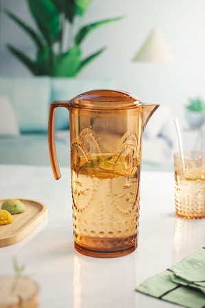 HOBİBAHÇEM Akrilik Bal Sürahi 2,3 lt Ve 6'lı Su Meşrubat Kahve Yanı Bardağı 400 ml Seti ( Cam Değildir ) HB006