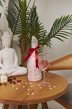 Hediye Paketleme Kağıdı: 30 Adet Yüksek Kaliteli Özel Kalp Çizgisi Baskılı Pelur 17gr. Pelur Kağıtlarımızla Şık Hediyeler Hazırlayın 48*68CM 