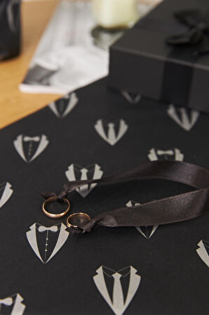 Hediye Paketleme Kağıdı,Çeyiz Damat Bohça Paketi: 40 Adet Yüksek Kaliteli Özel Damat Baskılı Pelur 30gr. Siyah Pelur Kağıtlarımızla Şık Çeyizler Hazırlayın 48*68CM 