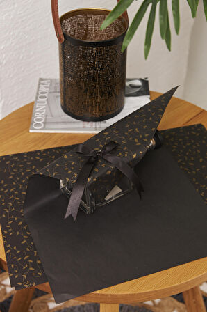 Hediye Paketleme Kağıdı: 50 Adet Yüksek Kaliteli Özel Sarmaşık Baskılı Pelur 30gr. Siyah Pelur Kağıtlarımızla Şık Hediyeler Hazırlayın 34*48CM 