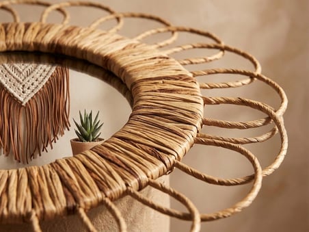 HBS Art Design Doğal Hasır Örme Yuvarlak Duvar Aynası - Çiçek Motifli Boho Dekoratif Ayna (Dış Çap: 
