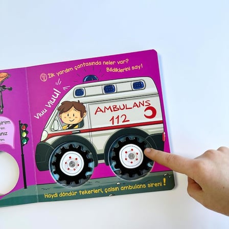 Sincap Kitap Tekerlekler İş Başında: Kahraman Acil Yardım Araçlarım - Hilal Sivri