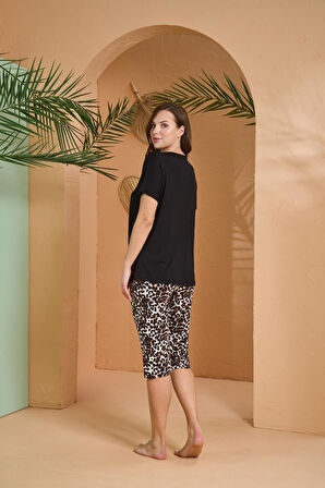 Pjs Kadın Leopar Desenli V Yaka Kısa Kollu Kapri Rahat Pijama Takım