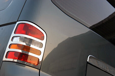 VW T5 Transporter Uyumlu Stop Çerçevesi Krom 2 Parça 2003 - 2010 Arası Modeller İçin