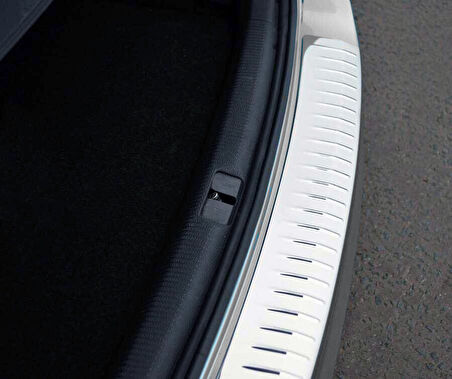 VW Passat B7 SW Uyumlu Arka Tampon Eşiği Krom 2012 - 2015 Arası Modeller İçin