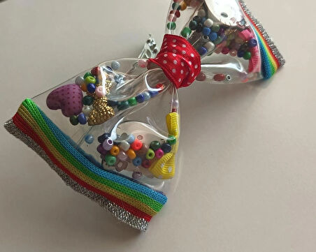 ŞEFFAF KLİPSLİ  KIZ ÇOCUK TOKASI HELLO KİTTY