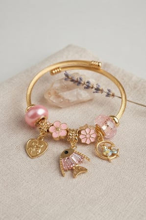 Balık Charmlı Pembe Renk Gold Bileklik 5886