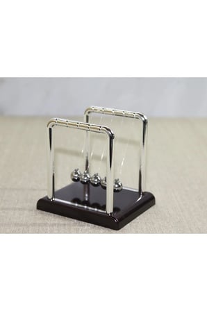 Masa Üstü Newton Beşiği Kinetik Denge Balans Dekoru - 7,5x8,5cm