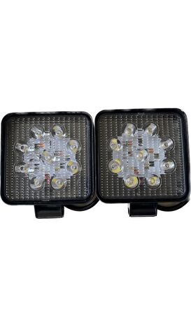 Point Off Road Gündüz Farı 9 Led Kare Çalışma Lambası 27 Watt 2 Adet