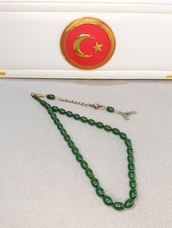 YEŞİL SIKMA KEHRİBAR TESBİH