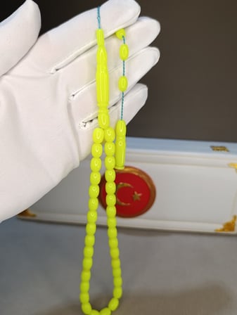NEON YEŞİL UÇAK CAMI TESBİH