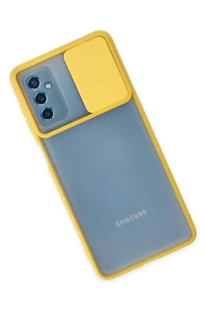 Newface Samsung Galaxy M52 5G Kılıf Palm Buzlu Kamera Sürgülü Silikon - Sarı