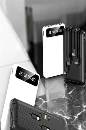 20.000 Mah Led Işıklı LCD Ekran USB Girişli Type-C Lightning Powerbank Yeni Nesil