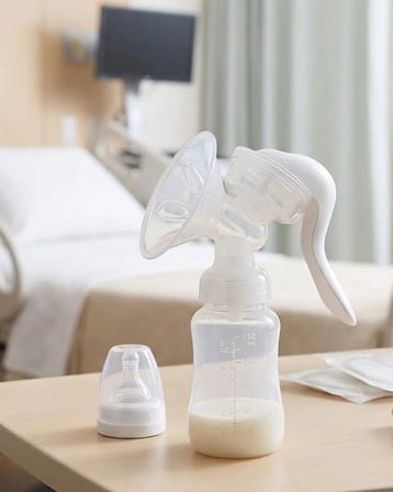 Manuel Süt Sağma Pompası Masaj Modlu Hafif Tasarımlı 180 ML