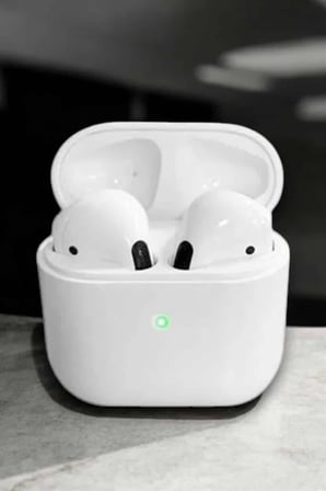 Beyaz Yeni Nesil Pro Bluetooth Kulaklık Yüksek Ses Kaliteli ANC Özelliği
