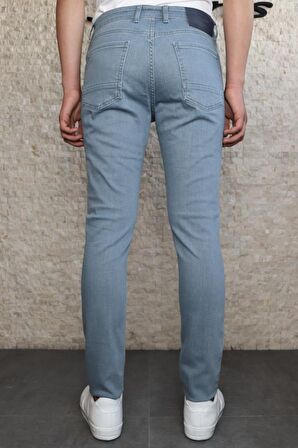 Erkek Slim Fit Taşlamalı Kot Pantolon HLTHE001946