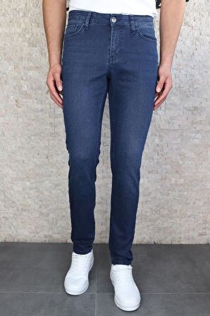 Erkek Lacivert Slim Fit Licralı Esnek Taşlamalı Kot Pantolon 842Hltvalblue HLT00842