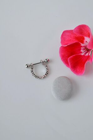 Gümüş Renkli Taşlı İnce Helix Piercing Halka Taşlı Conch Piercingi