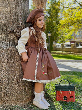 Kahverengi Eteği Nakışlı Kız Bebek Elbisesi, Doğum günü elbisesi, fotoğraf çekim elbisesi,0-12 Yaşa Uygun