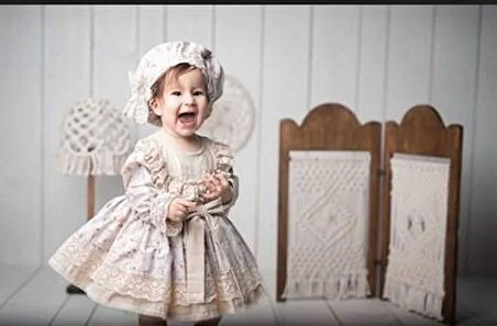 Vintage Model Çiçekli Elbise - çocuK Abiyesi - Doğum Günü Kıyafeti 0-12 Yaş için Uygun