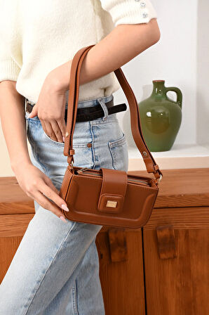 Kadın Şık Tasarımlı Omuzdan Asmalı Ayarlanabilir Kaliteli İşçilikli Çanta