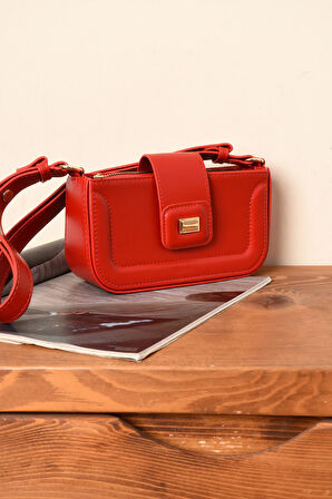 Kadın Şık Tasarımlı Omuzdan Asmalı Ayarlanabilir Kaliteli İşçilikli Çanta