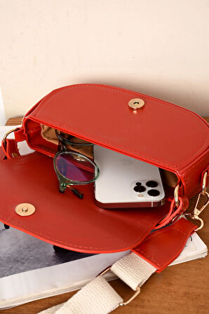 Kadın Omuz Ve El Çantası Sade Şık Tasaramlı Kaliteli Temiz İşçilik Çanta