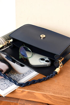 Kadın 2 Bölmeli  Elden Tutmalı Omuzdan Asmalı  Şık Kaliteli Çanta