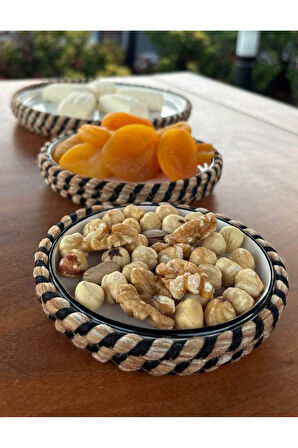 Karahindiba Çiçek Desenli Hasır Görünümlü Sunum Seti – Siyah Renk – 3 Parça El Yapımı Sofra Takımı