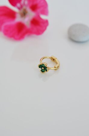 Gold Halka Zümrüt Yeşili Mini Çiçekli Tragus Piercing Helix Kıkırdak Lob