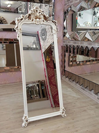 Ayna Denizi Vintage Madam Aging White Model Eskitme Beyaz Renk Dekoratif Ayaklı Boy Aynası