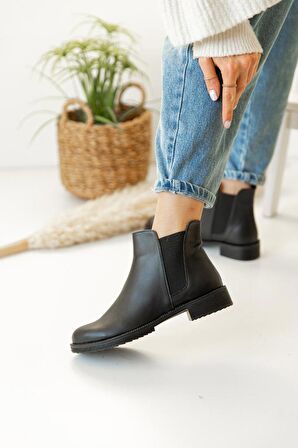 Hareket Store Kenar Lastikli Kadın Bot