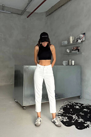 Premium Beyaz Renk Mom Jeans