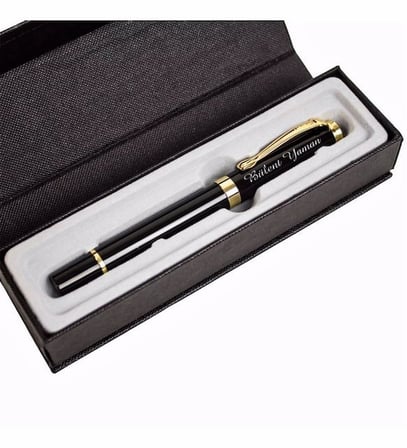 Kişiye Özel Kutulu Gold Detaylı Roller Kalem