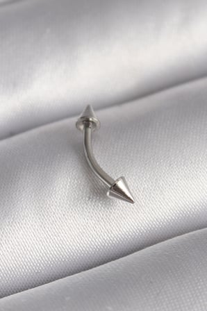 316L Çelik Gümüş Renk Çivi Model Piercing 5886
