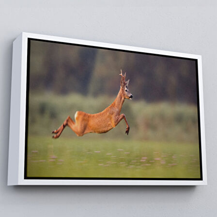 Altın Çerçeveli Koşan Geyik Dekoratif Kanvas Tablo