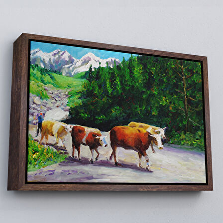 Altın Çerçeveli Otlayan Boğa Kanvas Duvar Tablosu