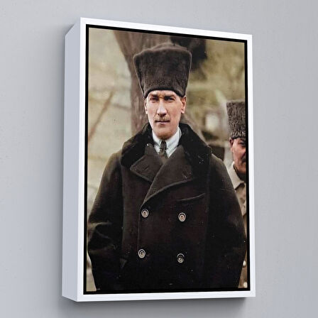 Altın Çerçeveli Atatürk Portre Tablosu Mustafa Kemal Atatürk Dikdörtgen Dekoratif Kanvas Tablo