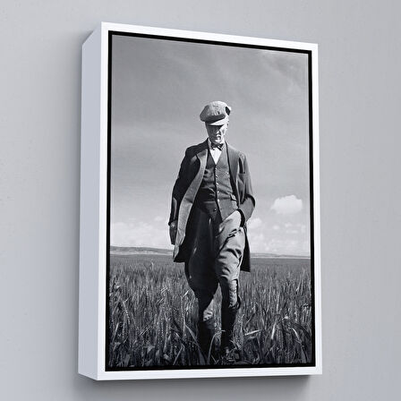 Altın Çerçeveli Atatürk Portre Tablosu Mustafa Kemal Atatürk Dikdörtgen Dekoratif Kanvas Tablo