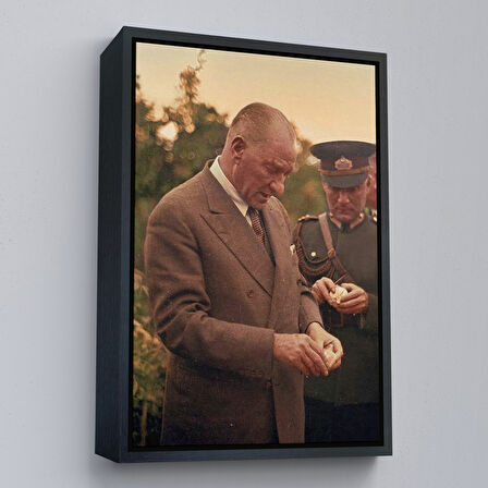 Beyaz Çerçeveli Atatürk Portre Tablosu Mustafa Kemal Atatürk Dikdörtgen Dekoratif Kanvas Tablo