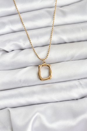 316L Çelik Zincir Gold Renk Model Kadın Kolye 5886