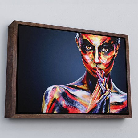 Beyaz Çerçeveli Güzel Kız Portresi Yağlıboya Görünüm Dekoratif Kanvas Duvar Tablosu