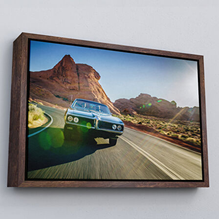 Kahverengi Çerçeveli Çölde Eski Araba Dekoratif Kanvas Duvar Tablosu